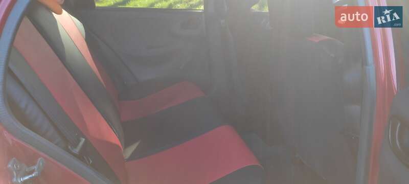 Седан ЗАЗ Lanos 2008 в Коростене