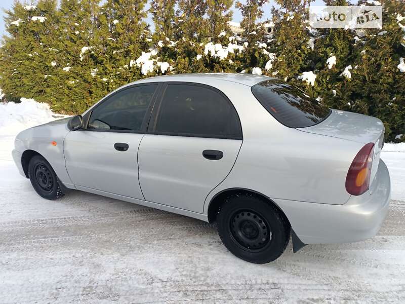 Седан ЗАЗ Lanos 2011 в Луцьку