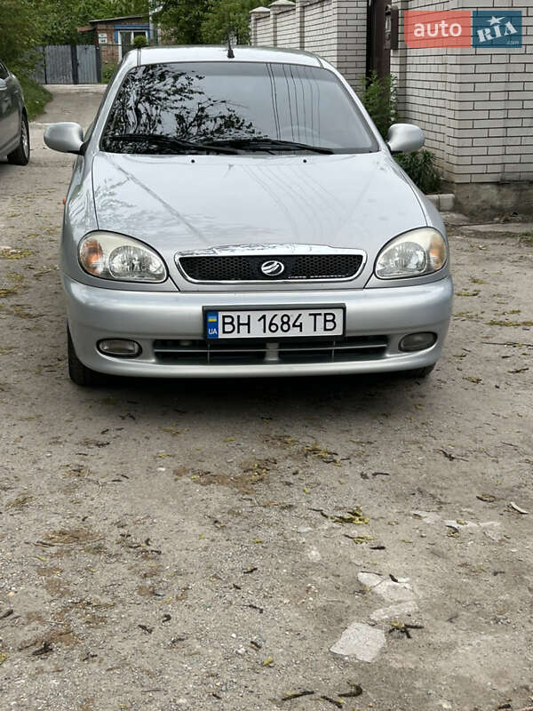 ЗАЗ Lanos 2012