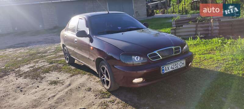 Седан ЗАЗ Lanos 2010 в Харкові
