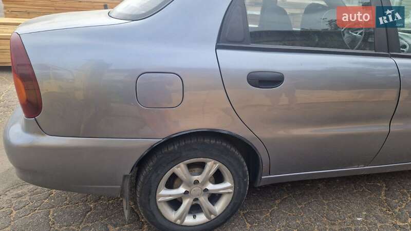 Седан ЗАЗ Lanos 2011 в Днепре