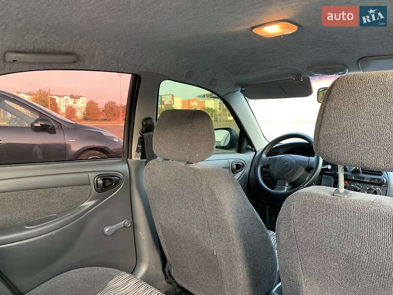 Седан ЗАЗ Lanos 2014 в Киеве