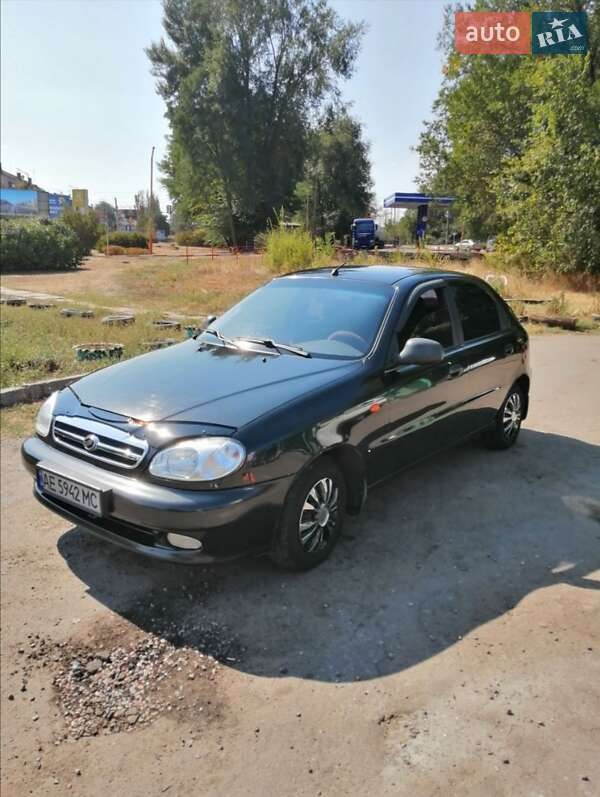 Хэтчбек ЗАЗ Lanos 2010 в 