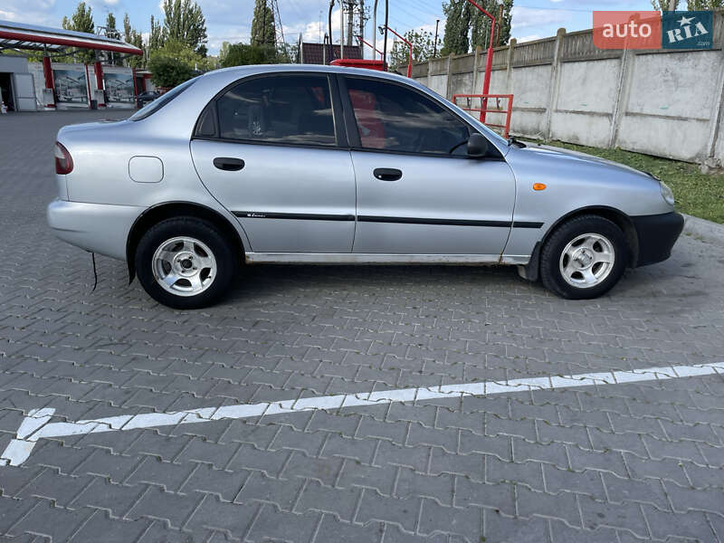 Седан ЗАЗ Lanos 2008 в Виннице