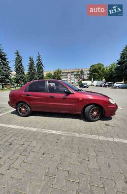 Седан ЗАЗ Lanos 2006 в Черновцах