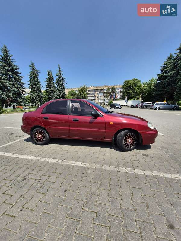 Седан ЗАЗ Lanos 2006 в 