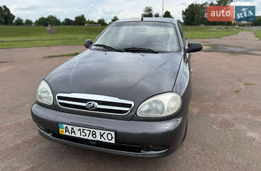 Хэтчбек ЗАЗ Lanos 2011 в Киеве