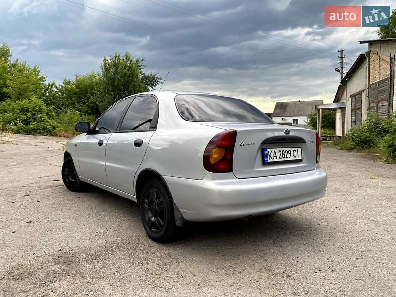 Седан ЗАЗ Lanos 2011 в Тараще