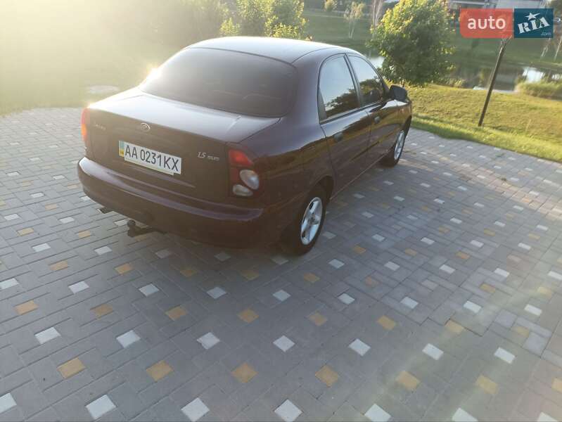 Седан ЗАЗ Lanos 2011 в Києві