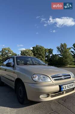 Седан ЗАЗ Lanos 2011 в Киеве