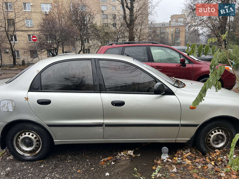 Седан ЗАЗ Lanos 2010 в Киеве