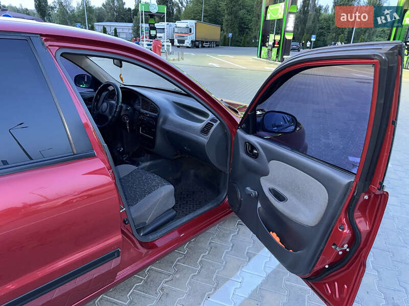 Седан ЗАЗ Lanos 2008 в Кременчуге