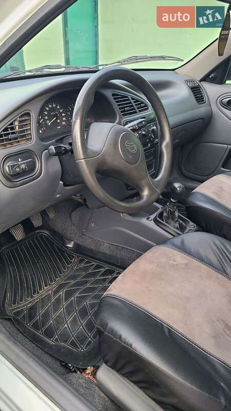 Седан ЗАЗ Lanos 2012 в Києві