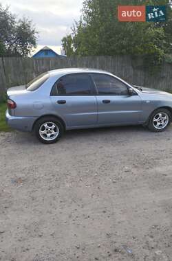 Седан ЗАЗ Lanos 2008 в Глухове