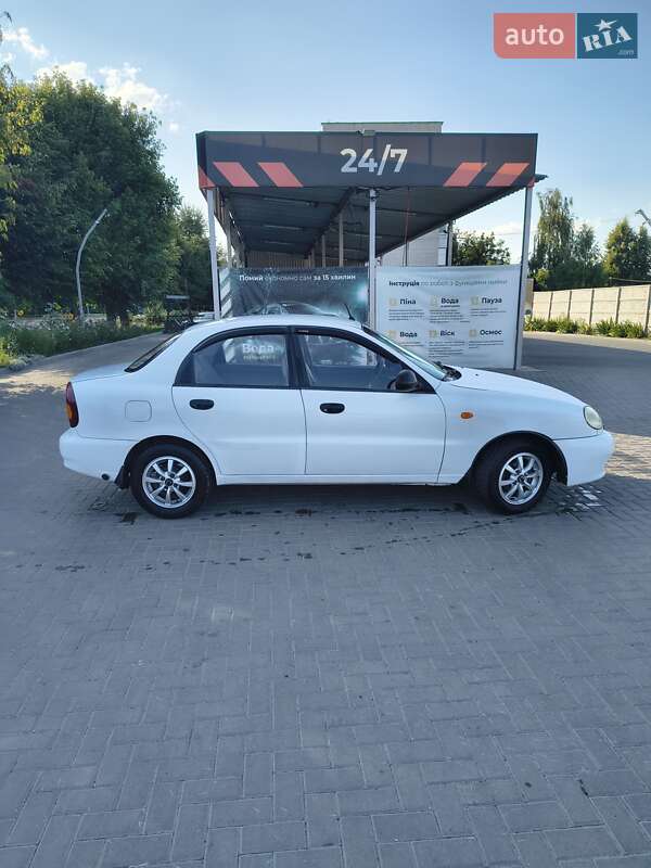 Седан ЗАЗ Lanos 2011 в Золотоноше