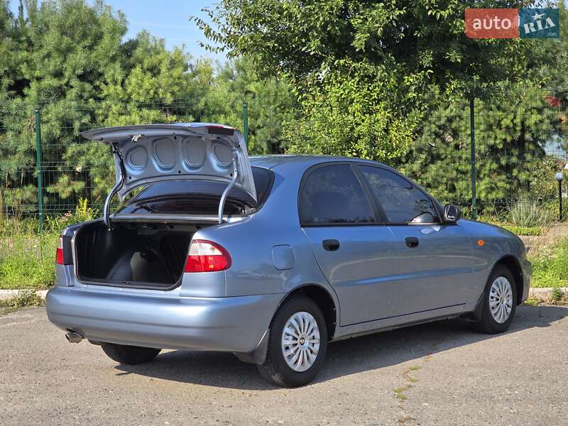 Седан ЗАЗ Lanos 2008 в Хмельницком