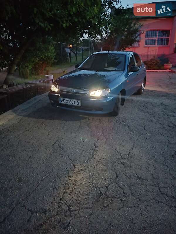 Хетчбек ЗАЗ Lanos 2012 в Дніпрі