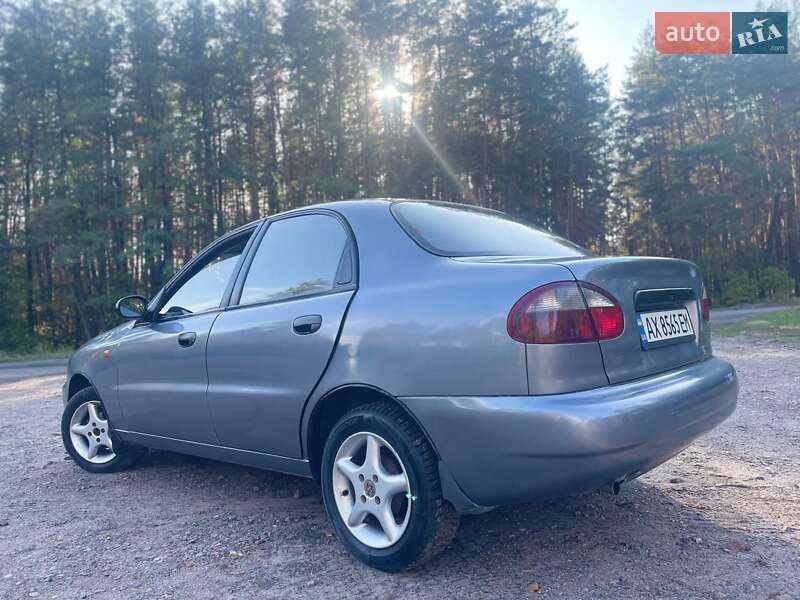 Седан ЗАЗ Lanos 2008 в Зміїві