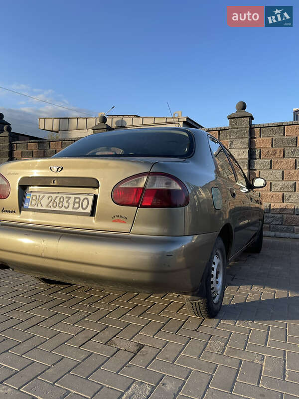 Седан ЗАЗ Lanos 2007 в Рівному