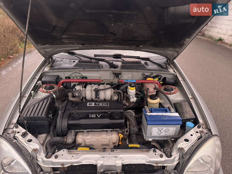 Седан ЗАЗ Lanos 2006 в Днепре