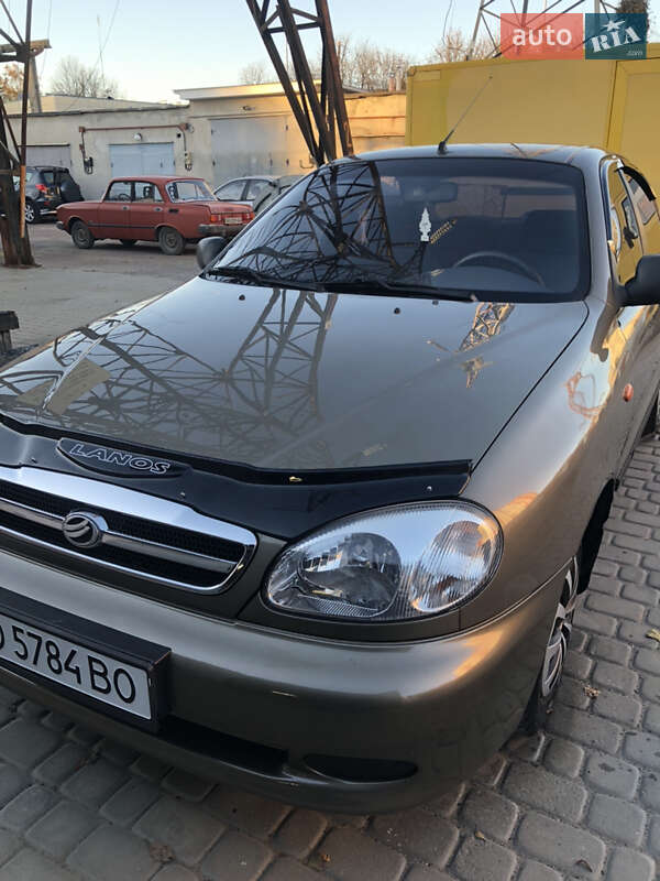 Седан ЗАЗ Lanos 2011 в Тернополе