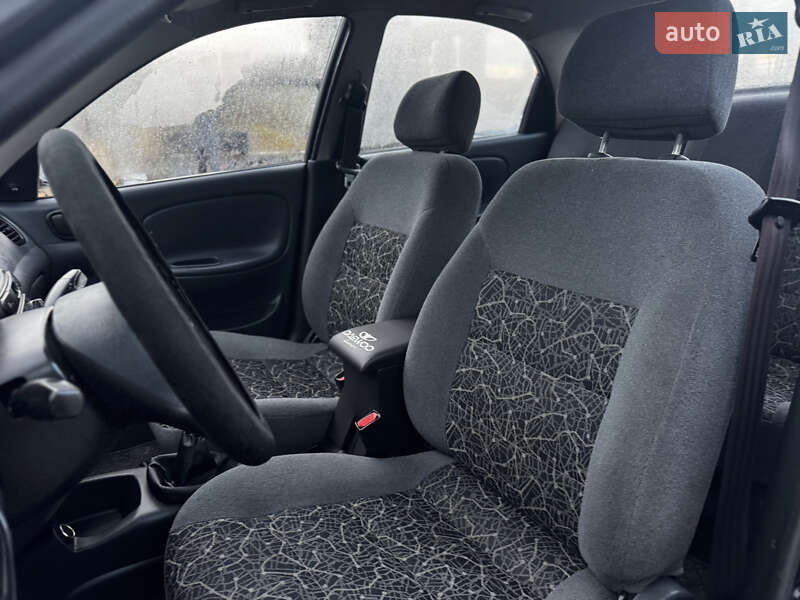 Седан ЗАЗ Lanos 2009 в Житомире