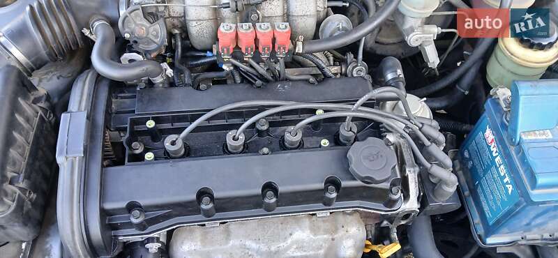 Седан ЗАЗ Lanos 2010 в Киеве