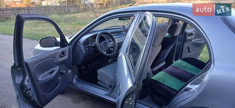 Седан ЗАЗ Lanos 2010 в Киеве