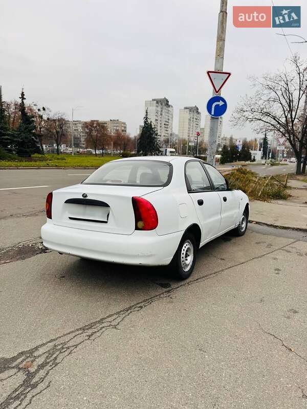 Седан ЗАЗ Lanos 2014 в Києві