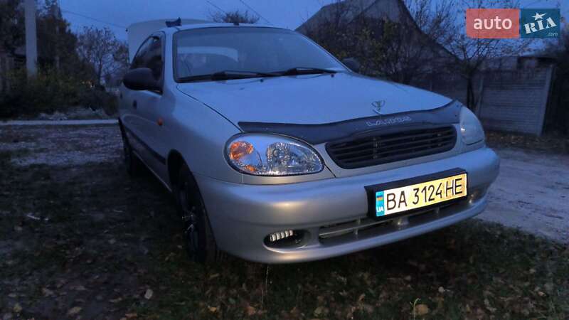 Седан ЗАЗ Lanos 2011 в Кропивницком