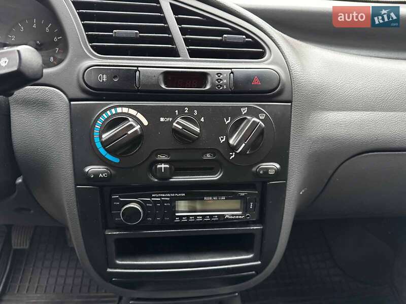 Седан ЗАЗ Lanos 2011 в Киеве фото 16 Седан ЗАЗ Lanos 2011 в Киеве