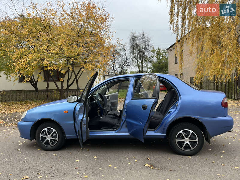 Седан ЗАЗ Lanos 2007 в Чернігові