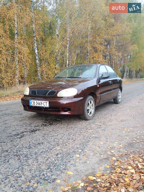 Седан ЗАЗ Lanos 2009 в Мені