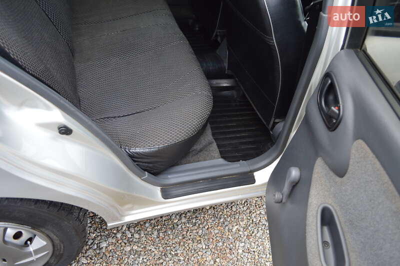 Седан ЗАЗ Lanos 2007 в Кропивницькому фото 14 Седан ЗАЗ Lanos 2007 в Кропивницькому