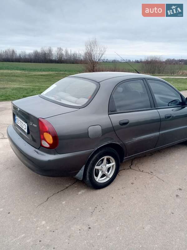 Седан ЗАЗ Lanos 2011 в Чернігові