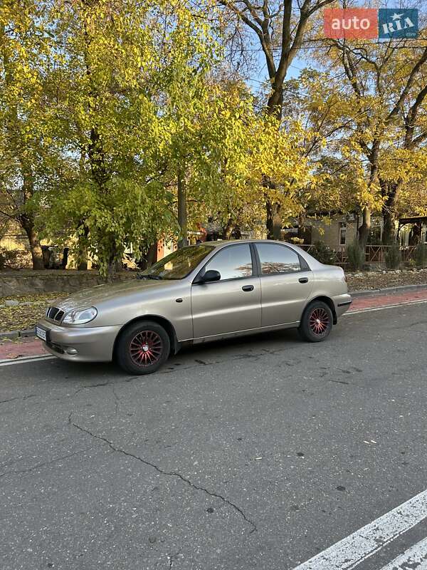 Седан ЗАЗ Lanos 2008 в Николаеве