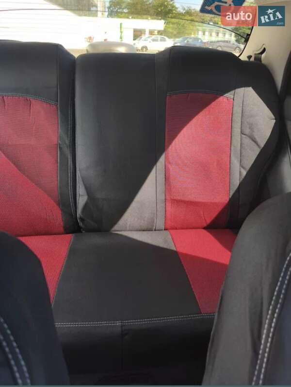 Седан ЗАЗ Lanos 2010 в Измаиле