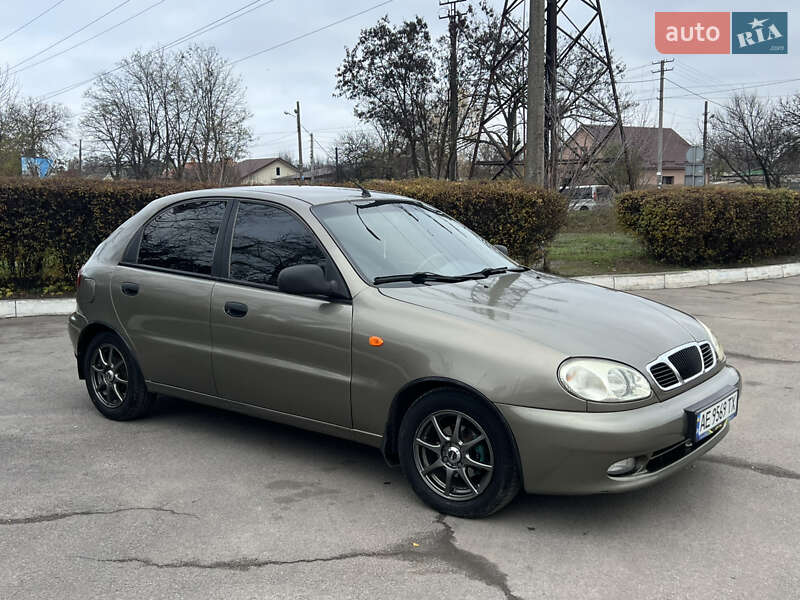 Хэтчбек ЗАЗ Lanos 2011 в Каменском