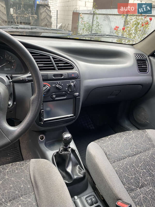 Седан ЗАЗ Lanos 2008 в Березане