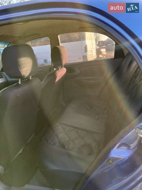 Седан ЗАЗ Lanos 2009 в Николаеве