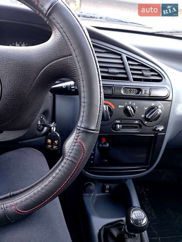 Седан ЗАЗ Lanos 2011 в Полтаве