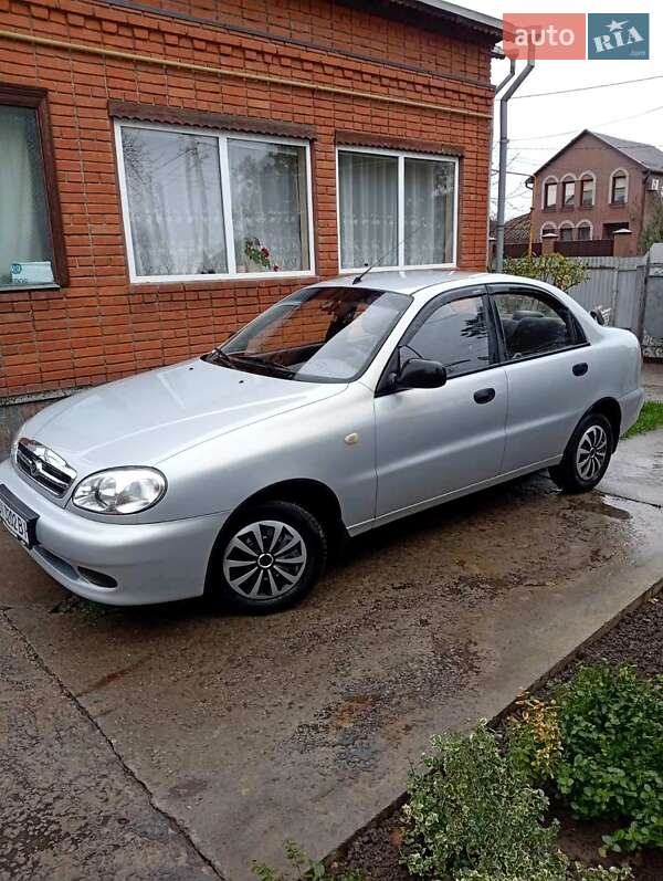 Седан ЗАЗ Lanos 2011 в Полтаве