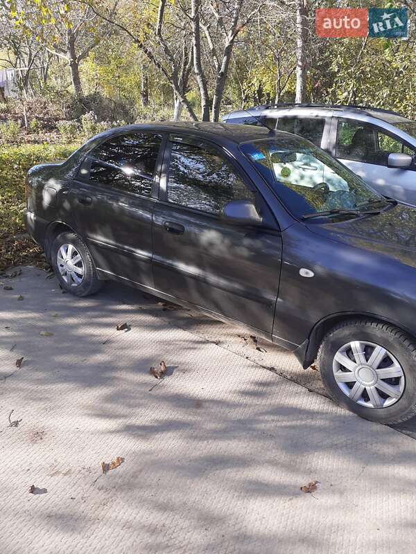 Седан ЗАЗ Lanos 2013 в Дунаївцях