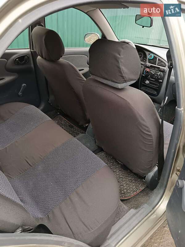 Седан ЗАЗ Lanos 2007 в Шепетівці