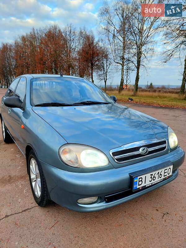 Седан ЗАЗ Lanos 2011 в Тростянце