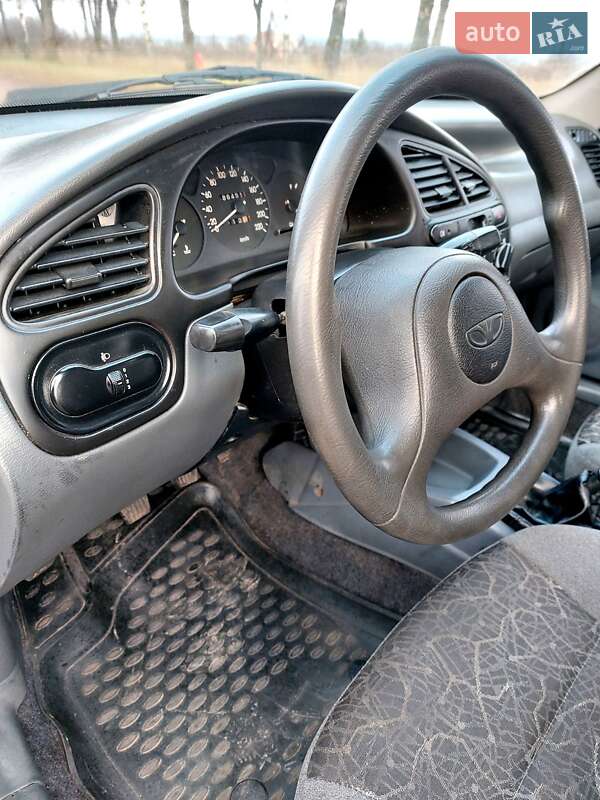 Седан ЗАЗ Lanos 2011 в Тростянце