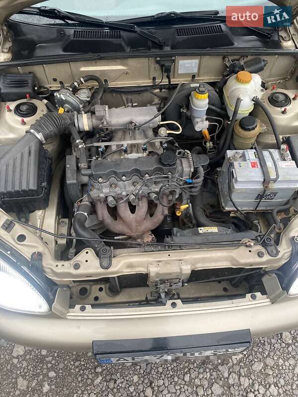 Седан ЗАЗ Lanos 2011 в Каменском