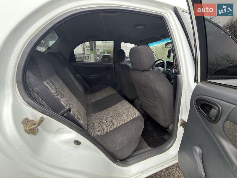 Седан ЗАЗ Lanos 2012 в Бердичеві