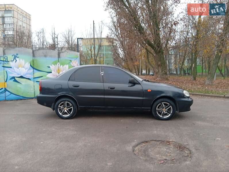 Седан ЗАЗ Lanos 2012 в Днепре