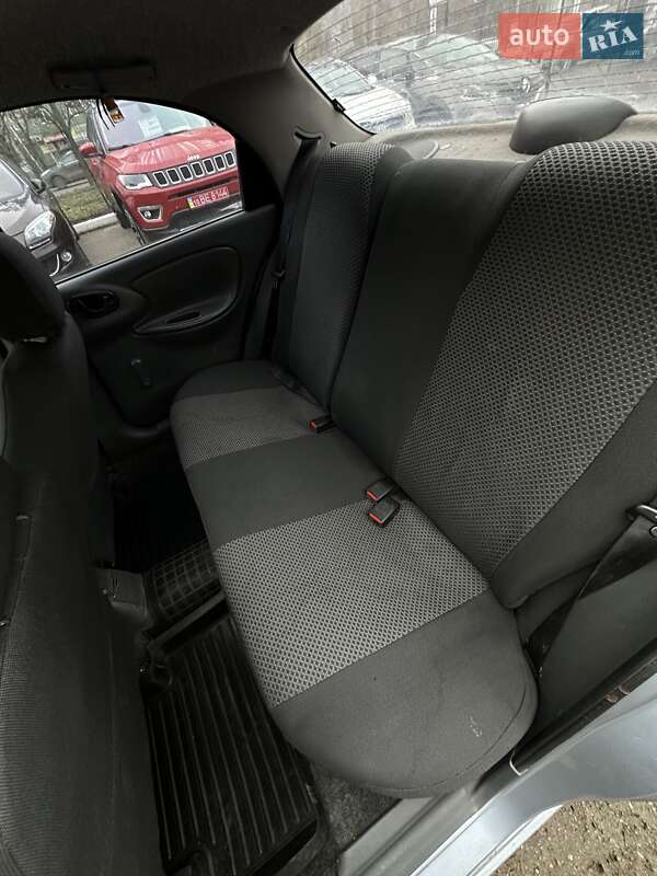 Седан ЗАЗ Lanos 2010 в Сумах